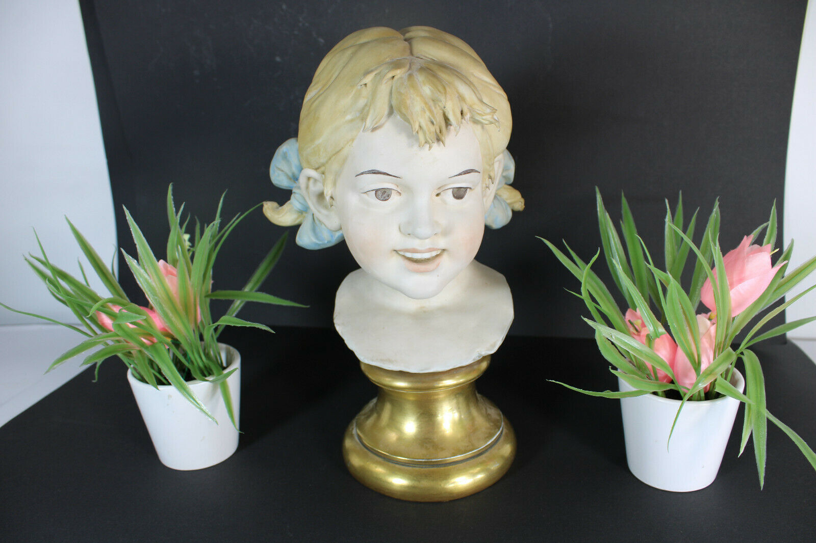 Woman Bust Sculpture  Sculpture, Vintage statues, Ceramic