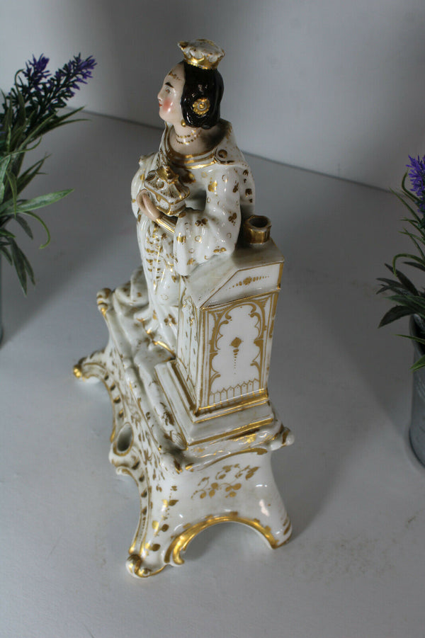 Antique french vieux paris porcelain pique fleur statue figurine