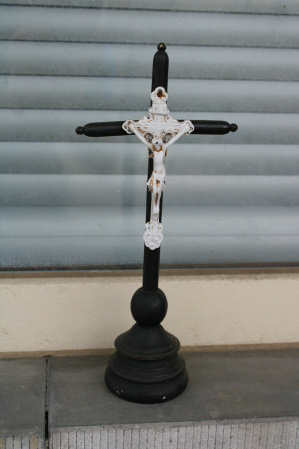 antique wood & porcelain crucifix