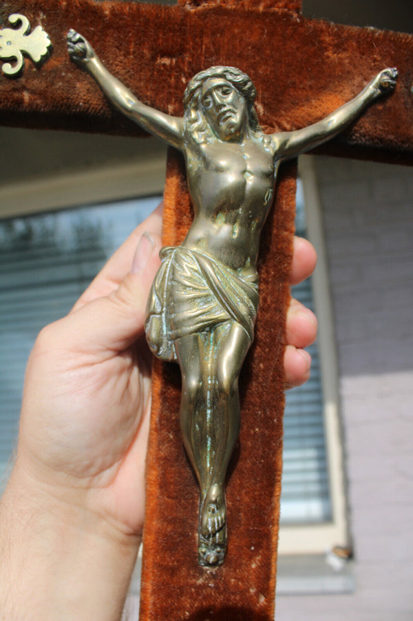 Antique 19thc french brass wood velvet wall crucifix religious