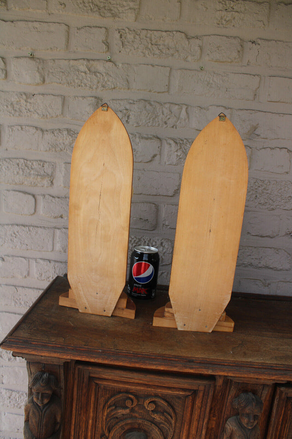 PAIR religious ceramic jesus mary statue on wood console