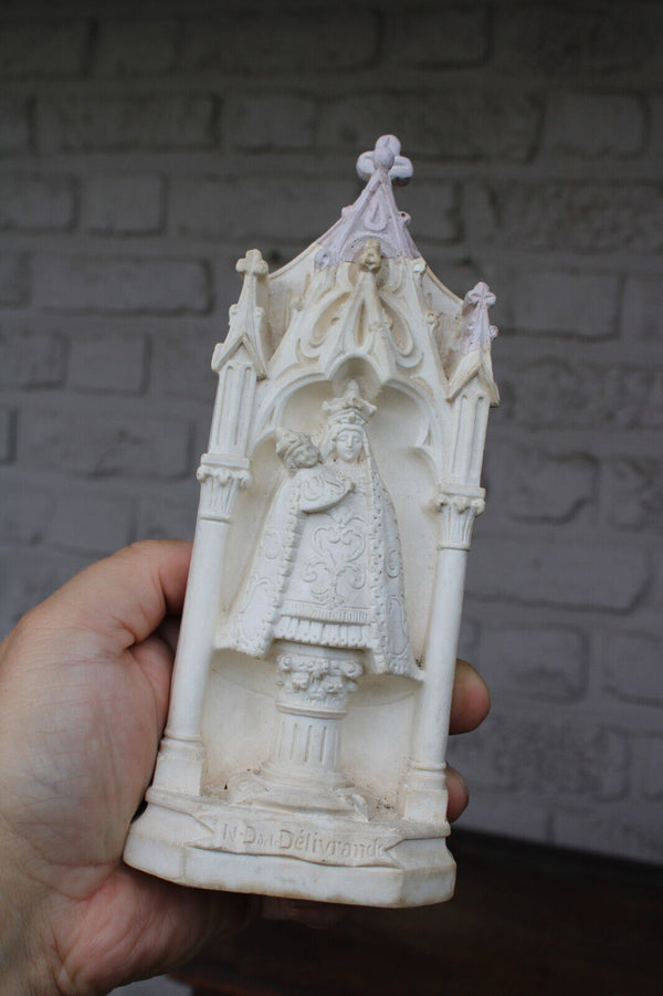 Vintage neo gothic madonna figurine chapel niche statue