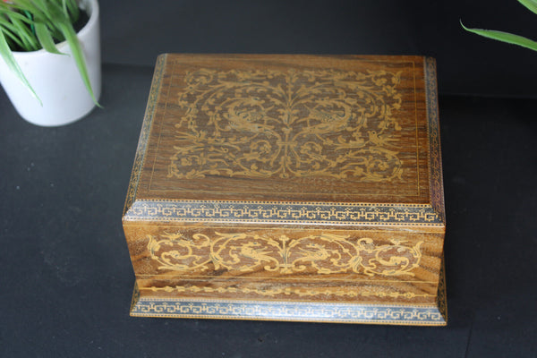 Vintage wood inlay cigarettes box dragon mythological music box