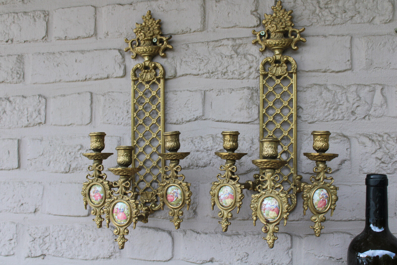 pair bronze limoges porcelan fragonard medaillons wall candle holders