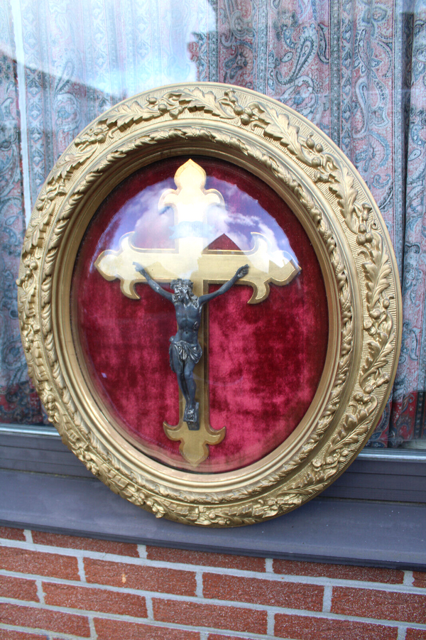 XL French 19thc ceramic chalk gold frame with crucifix behind globe red velvet