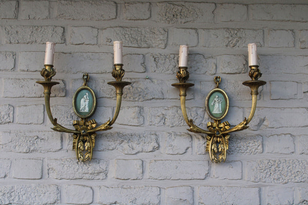 PAIR antique bronze french WEDGWOOD porcelain medaillon Wall lights sconces rare