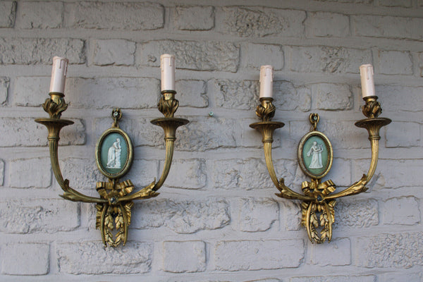 PAIR antique bronze french WEDGWOOD porcelain medaillon Wall lights sconces rare