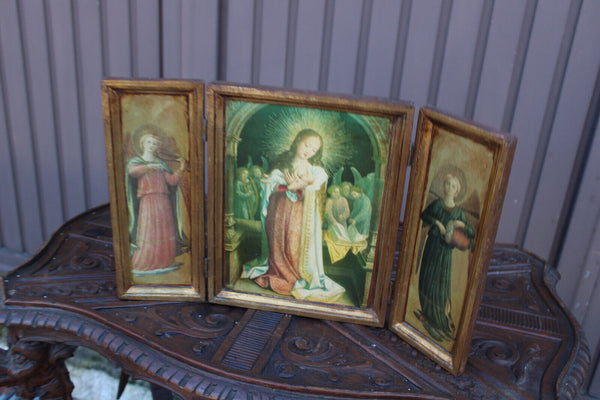 Italian 1970 Triptych wood carved plaque angels madonna
