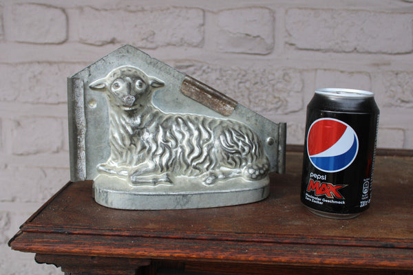 Antique Tin Lamb god communion Chocolate mold form bakery dutch 1921