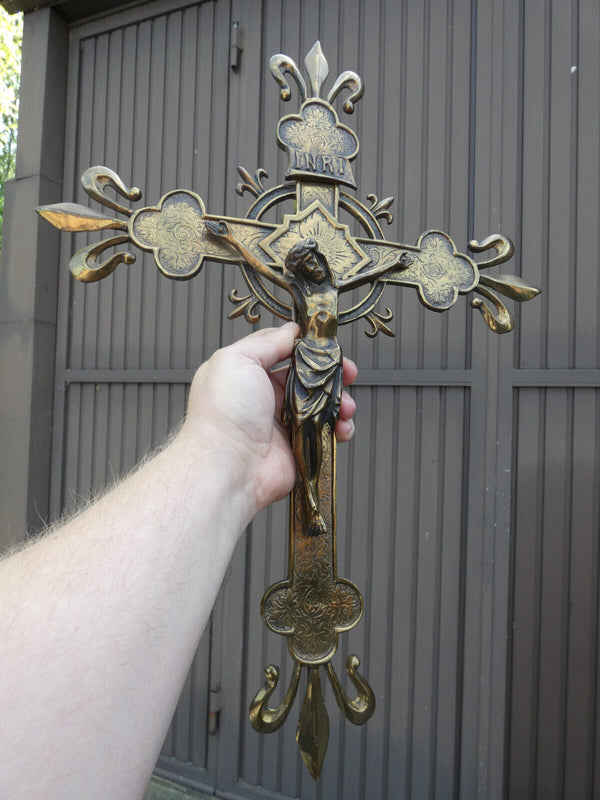 Antique bronze religious wall crucifix fleur de lys