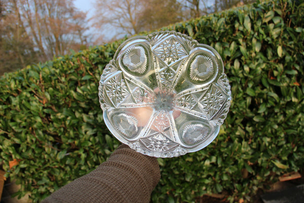 French vintage Crystal glass clear cut centerpiece fruit bowl