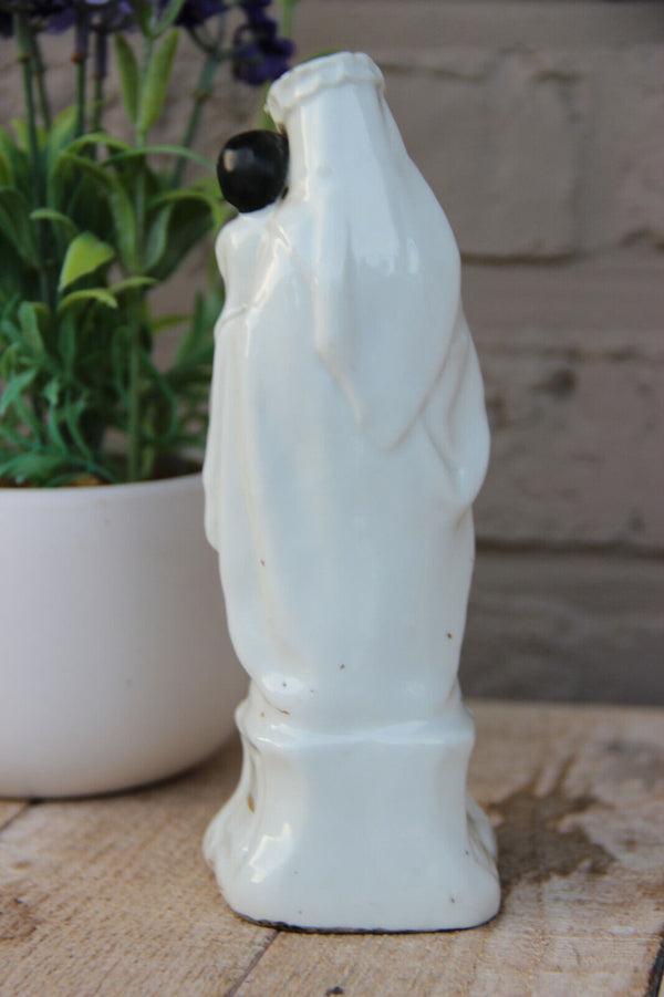 Antique French vieux old porcelain madonna figurine