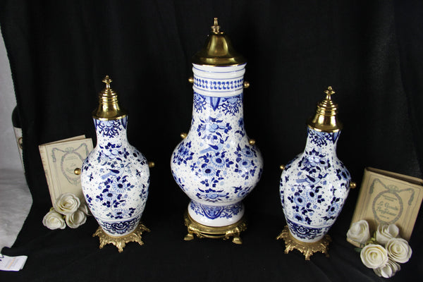 Holland Delft blue white pottery birds floral Vases Urns Mantel set 1950's