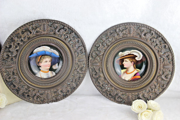 PAIR french Metal embossed limoges Porcelain plate lady portrait painting 1950'