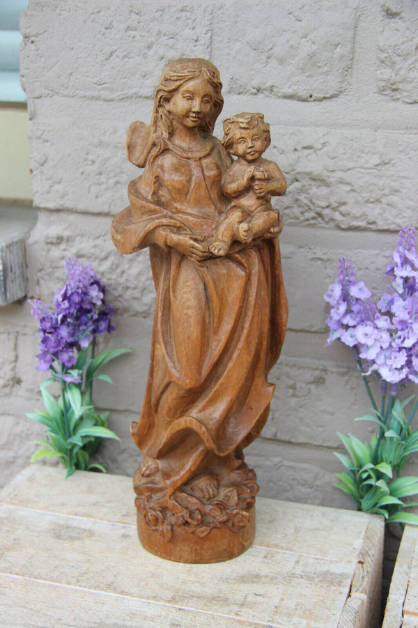 Vintage 1970 Wood carved madonna child figurine statue religious