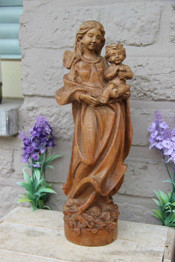 Vintage 1970 Wood carved madonna child figurine statue religious