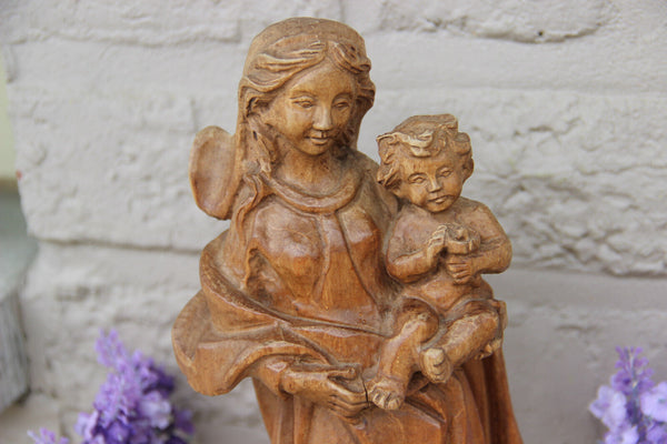 Vintage 1970 Wood carved madonna child figurine statue religious