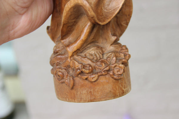 Vintage 1970 Wood carved madonna child figurine statue religious