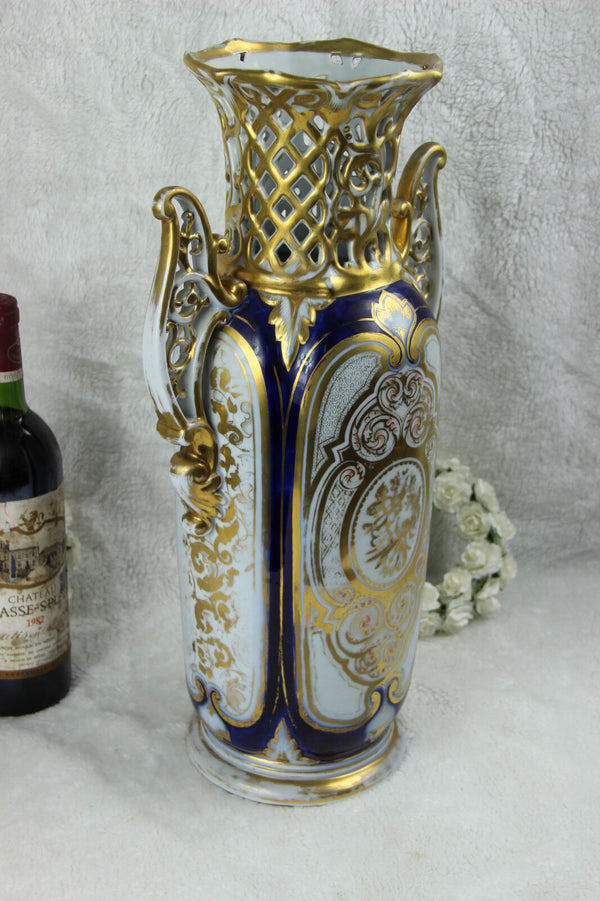 Antique vieux paris old porcelain large Vase gold gild 19th century