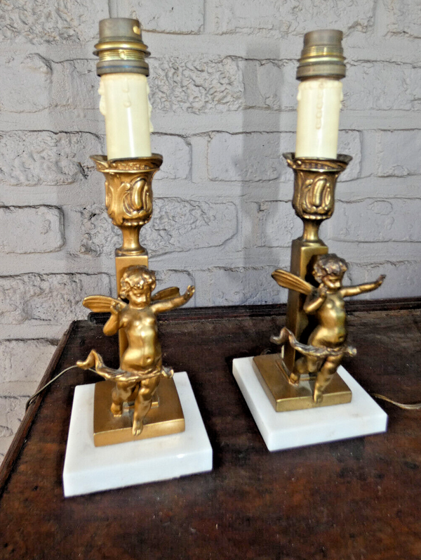 PAIR antique french Bronze putti cherub figurine table lamps onyx marble base