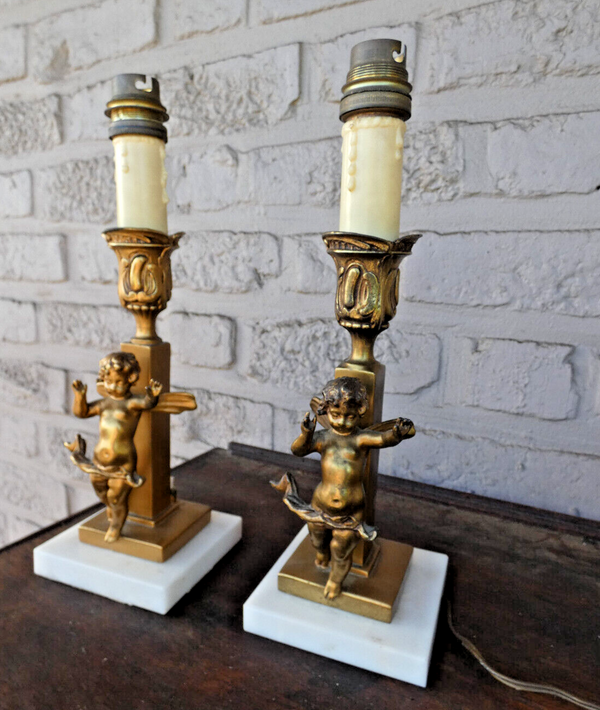 PAIR antique french Bronze putti cherub figurine table lamps onyx marble base