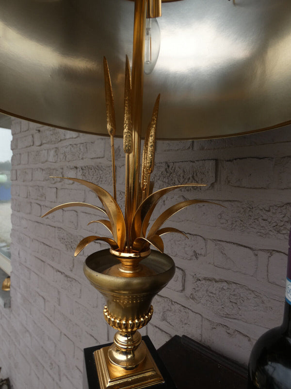 Hollywood regency Maison MAssive belgian 1970s brass Lamp