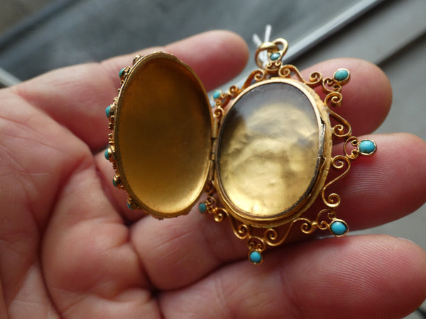 Antique original 19thc Rare gold 18k turquoise stones pendant photo locket holde