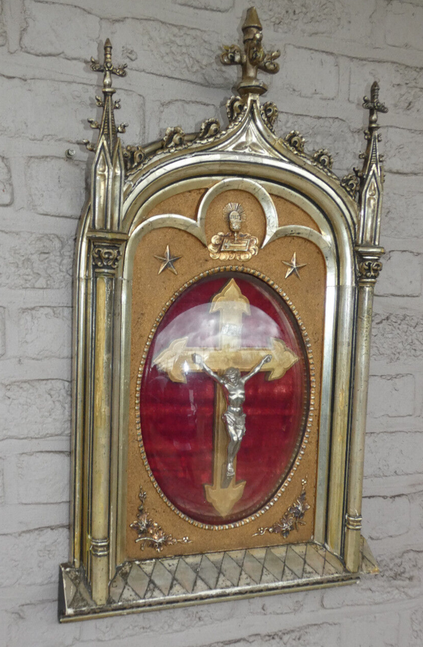 Antique large neo gothic wall crucifix globe glass plaque religious rare