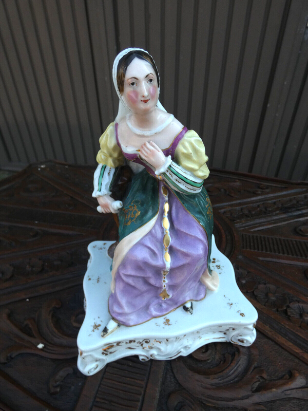 Antique french vieux paris porcelain pique fleur statue lady figurine